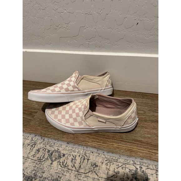 Vans Women's Size 9 Pink Checkerboard Classic Slip-On Shoe Canvas Skater Sneaker - Picture 1 of 7
